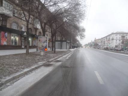 Ситилайт B в Запорожье, 1.8x1.2  пр.Соборний -вул.Південноукраїнська -вул.Миру фото 1