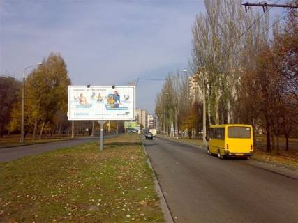Призма A в Запорожье, 6x3  Петра Сагайдачного вул. (Бородінська), д.6, движение по ул. Ладожской (Амстор) (призматрон) - 384460 фото 1