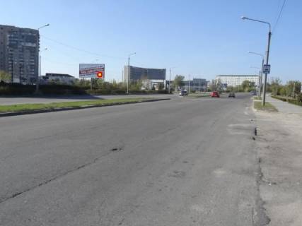 Billboard B in Zaporizhzhya Avtozavodskaa st.  Photo 1