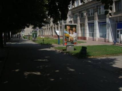 Ситилайт A в Запорожье, 1.8x1.2  пр. Соборний — вул. Фанатська (Добролюбова), №1 фото 1