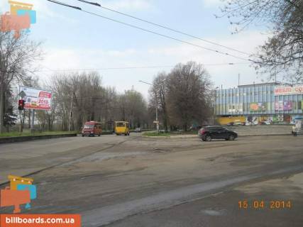 Призма A в Запорожье бул.Вінтера —в ул.Кияшко, напротив супермаркету «Сільпо» (призматрон) - 9088 фото 1