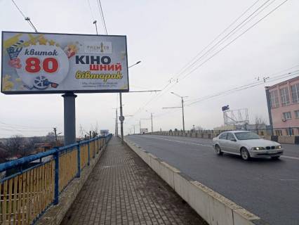 Билборд B в Луцке, 3*6  вул. Рівненська 33, міст (1й від ЖК Атлант) фото 1