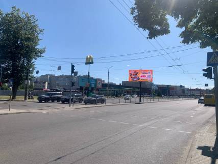 Видеоборд A в Луцке, 3*6м  просп.Соборності 38, перехрестя з вул.Чорновола (Від РАЦСу) - 582267 фото 1