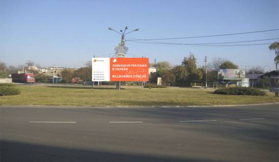 Билборд + в Черновцах, 6x3  Миколаївська-Леоніда Каденюка (Чкалова) (з вул.Миколаївської) фото 1