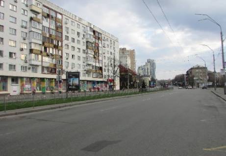 Видеоборд A в Киеве, 1.86x1.27   вул. Генерала Алмазова (Кутузова) ., 16/19 (разделитель, движение от Л. Украинки пл.) - 385985 фото 1