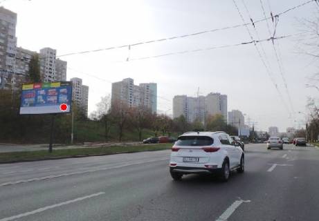 Билборд B в Киеве просп. Європейського Союзу (Правди). (на разделителе) фото 1