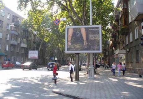 Скроллер A в Одессе Ришельевская ул., 44 - Успенская ул. А5 - 238427 фото 1
