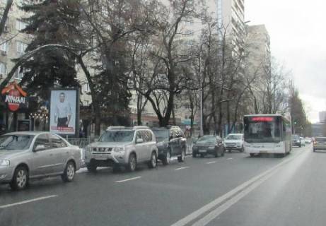 Сiтiлайт B у Києві, 1.86x1.27   Русановская набережная ул., 10 (возле супермаркета "Сильпо" и ресторана "Мураками") Фото 1