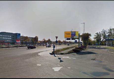 Видеоборд A в Киеве, 3x6  Столичное шоссе - провулок Віто-Литовський (Чапаєвське шосе), (напротив салона "Мерседес", рядом "Домосфера") - 380814 фото 1