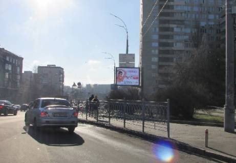 Видеоборд A в Киеве Лесі Українки б-р., 36В (за 100 метрів до з'їзду на Миколи Міхновського бульвар (Дружби Народів бульвар) - 340283 фото 1