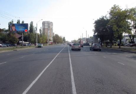 Билборд B в Одессе, 3x6  Небесної Сотні просп. (Маршала Жукова просп.). №5а В фото 1