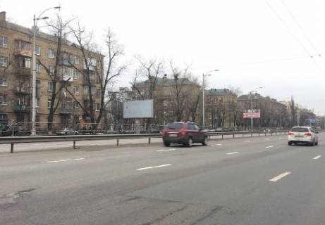Билборд B в Киеве просп. Леоніда Каденюка (Гагаріна)., 18 фото 1