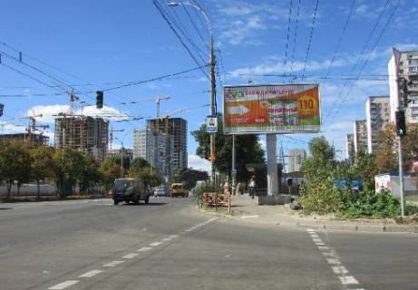 Призматрон, Призма A у Києві просп. Європейського Союзу (Правди)., 66, універсам "Виноградар" - 339853 Фото 1