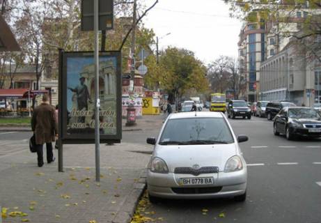 Ситилайт B в Одессе, 1.8x1.2  Святослава Караванського вул. (Жуковського)., 38 B фото 1