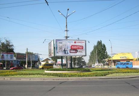 Призма A в Николаеве Центральний просп. (Леніна просп.). - Аркасівська вул. (Пушкінська) ., кольцо - 319173 фото 1