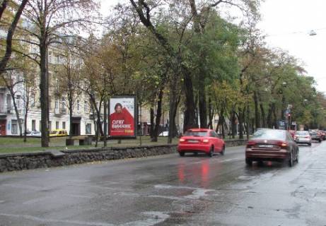 Сiтiлайт A у Києві, 1.86x1.27   Нижний Вал ул., 49 (бульварная часть) Фото 1