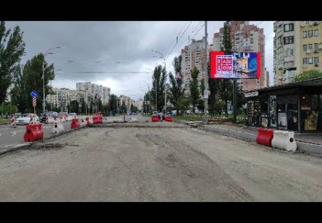 Видеоборд A в Киеве, 3x6  просп. Володимира Івасюка (Героїв Сталінграда)., 12Г (корп.2), за светофором - 380720 фото 1