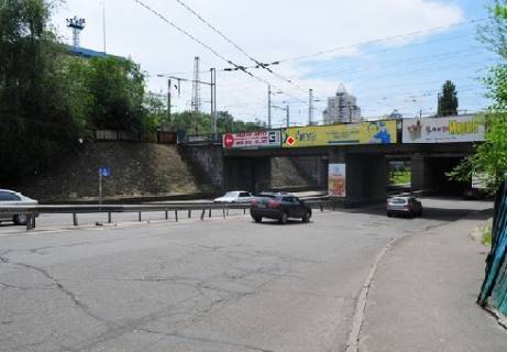 Нестандарт A в Киеве, 2x8  Липковского ул. (бывш. Урицкого ул.) (9) фото 1
