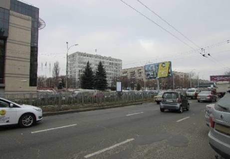 Ситилайт A в Киеве Народного Ополчення вул., 3,  розподілювач  (лівий) фото 1