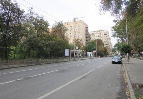 Ситилайт B в Киеве, 1.86x1.27   Жилянская ул., 47 (перед остановкой) фото 1