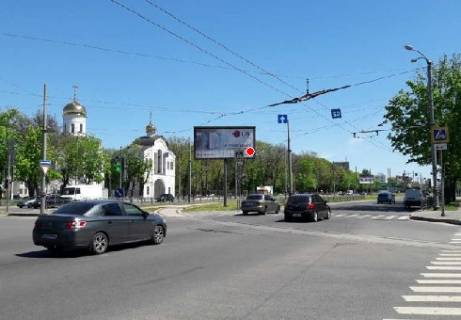 Призматрон, Призма A у Харкові, 3x6  просп. Героїв Харкова (Московський)., 128 - Кошкіна вул. - 117642 Фото 1