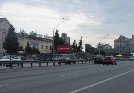 Скроллер B в Киеве, 3x6  просп. Берестейський (Перемоги)., 83/2, выход из ст.м. "Святошино", из центра города, слева - 340672 фото 1