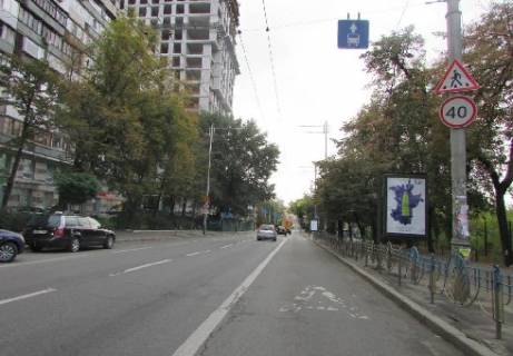 Сiтiлайт A у Києві, 1.86x1.27   Жилянская ул., 47 (после остановки) Фото 1