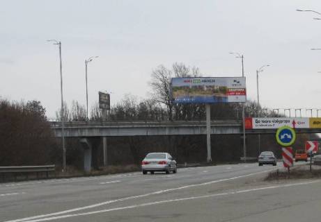 Бэклайт A в Борисполе Бориспільске шосе (траса М03), розв'язка до Аеропорту "Бориспіль", рух із Києва фото 1