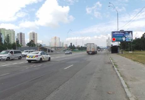 Призма A в Киеве Броварской пр. (напротив дома №9 по ул. Киото) - 318280 фото 1