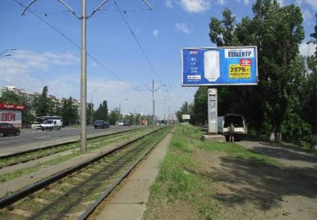 Призма A в Киеве, 3x6  Харьковское шоссе, 46 (напротив, к Дарницкой пл.) - 340686 фото 1