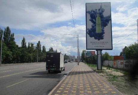 Бэклайт A в Киеве Палладіна Академіка пр., 70 м після перехрестя з Олега Мудрака вул. (Генерала Наумова)., до просп. Берестейський (Перемоги) фото 1