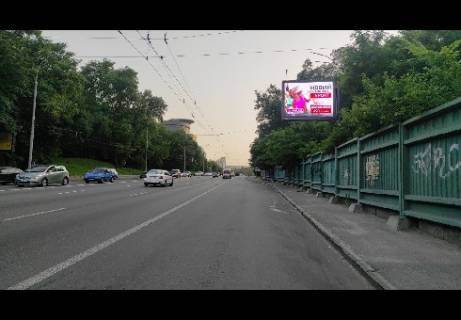Видеоборд A у Києві, 2.32x3.14  Миколи Міхновського бульвар (Дружби Народів бульвар), 150 м после Героев ВОВ пл. - 341113 Фото 1