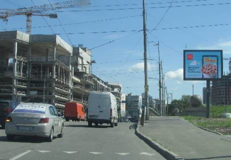 Видеоборд A в Киеве, 2.32x3.14  Миколи Міхновського бульвар (Дружби Народів бульвар). - Николая Гринченко ул. - 383717 фото 1