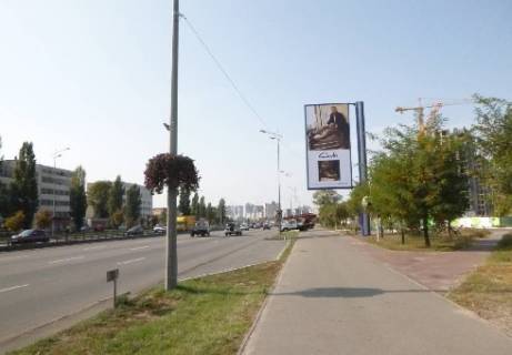 Беклайт A у Києві, 8x4  Бажана Николая пр., 300 м от Харьковская пл. (после АЗС "ВР"), в Киев Фото 1