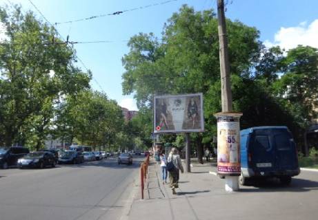 Scrolller, Scroll A in Odessa Sevcenko av., 7 - Gagarina av.  - 238409 Photo 1