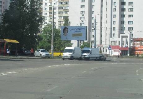 Билборд B в Киеве, 3x6  Милославская ул. - просп. Червоної Калини (Володимира Маяковського)., 74/9 фото 1
