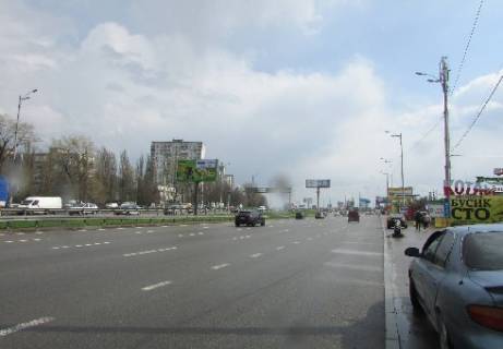 Видеоборд A в Киеве Кільцева дорога, (розподілювач, навпроти буд. №36 по Зодчих вул., у напрямі до Жулянського шляхопроводу) - 341062 фото 1