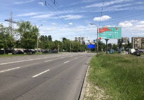 Призма A в Киеве, 3x6  просп. Європейського Союзу (Правди). (на розподілювачі) - 341196 фото 1
