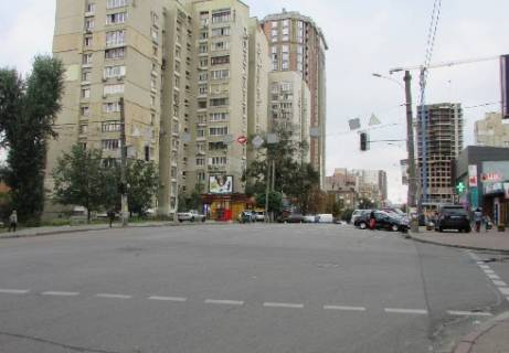 Скроллер B в Киеве, 2.32x3.14  Антоновича вул. (Горького)., 124/128,  ост. "Владимирский рынок" (светофор) - 302500 фото 1