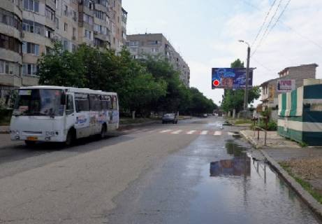 Билборд A в Одессе, 3x6  Сім’ї Глодан вул. (Ільфа і Петрова)., 55 фото 1