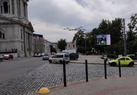 Video Billboard A in Kharkiv Universitetskaa st. - Sobornyj spusk, (razresenie 480h336) - 411186 Photo 1