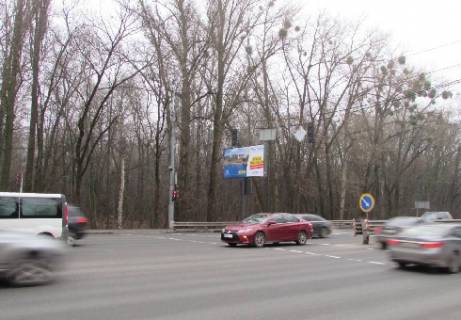 Билборд B в Киеве, 3x6  Глушкова Академика пр., 42 (светофор выезд из Киева) фото 1
