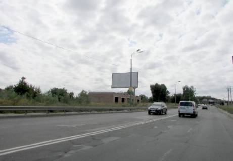Billboard B in Kyiv, 3x6  Vozduhoflotskij av. (Novaa doroga), 150 m do s"ezda s Kol'cevoj dorogi, iz centra Kieva Photo 1