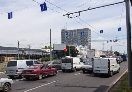 Призма B в Харькове, 3x6  Московский пр. - Петра Григоренка пр. - 301138 фото 1