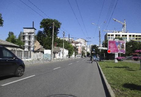 Призма A в Чернигове Василя Тарновського (Пушкіна) ул., 21 - 321473 фото 1