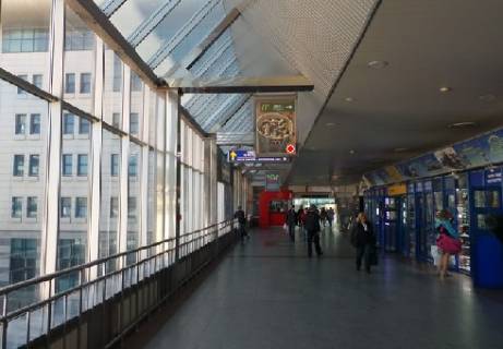Нестандарт A в Киеве, 1x0.7  Конкорс (Южный терминал) фото 1
