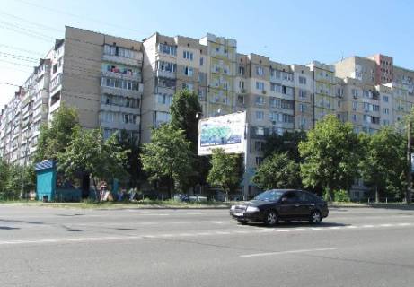 Білборд, Бігборд (Борд)  B у Києві, 3x6  просп. Червоної Калини (Володимира Маяковського)., 18 (светофор) Фото 1