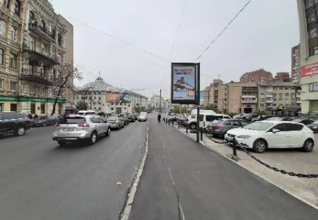 Скроллер A в Киеве Бульварно-Кудрявська вул., 51 (навпроти, рух в бік Галицька площа (Перемоги пл.).) - 340289 фото 1
