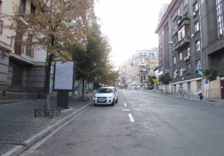 Ситилайт B в Киеве, 1.86x1.27   Гончара Олеся ул., 20/21 фото 1