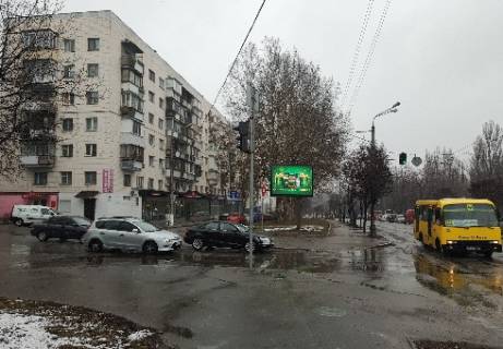 Нестандарт  у Києві Голосеевский пр., 84 Фото 1